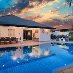 Villa Sabai Minutes To City, Beach, Walkingstreet Holiday home Pattaya