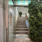 Guest house Oyo 75494 President 3*