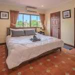 Viewbor Near Walking Street And Beaches