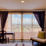 Eastern Grand Palace Hotel 4*