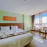 Hotel Eastern Grand Palace
