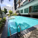 อพาร์ทเม้น The Urban Center By Fantasea *