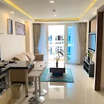 Centara Avenue Soi Buakhao By Daisy 2 Apartment