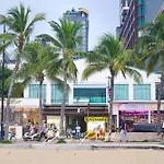 Luxury Edge Seaview Apartment