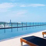 Pattaya Central & Infinity Pool