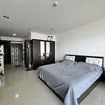 Viewtalay Beachfront By Nd อพาร์ทเม้น Pattaya