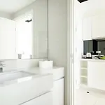Center By K Apartment