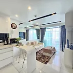 Center Residents Pattaya