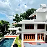 七星爱旅湾 私人海滩四卧别墅