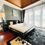 Villa 七星爱旅湾 私人海滩四卧别墅 *