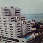 Luxury 9 Floor