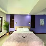 Smokers Beach Club & Resort