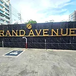 One Bedroom In Grand Avenue Residence In Soi Buakaw