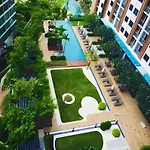 Sea View With Amazing View อพาร์ทเม้น Pattaya