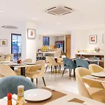 The One Cozy Living Hotel 4*