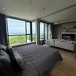 Amazing Large With Sea View Near อพาร์ทเม้น