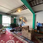 Happiness Community Wake & Bake - Rooftop Bar & Bistro * Pattaya