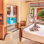 Bali Pool Villa, 5 Min To Walking Street & The Beaches Villa
