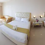 Adriatic Palace