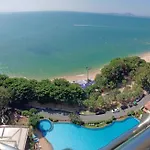 โรงแรม Adriatic Palace 5*