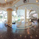 โรงแรม Adriatic Palace