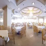 โรงแรม Adriatic Palace