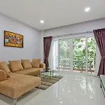 Grosvenor House - Olympic Pool - Pattaya