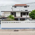 Greta Villa Pattaya ใกล้ชายหาด ใจกลางเมือง