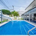 Greta ใกล้ชายหาด ใจกลางเมือง วิลล่า
