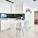 อพาร์ทเม้น Center With 2 Bedroom Pattaya