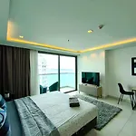 Sea View At Wong Amat Tower 3505 *