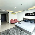 Sea View At Wong Amat Tower 3505