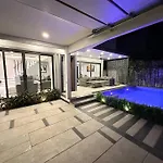วิลล่า Super Luxury 3 Bedroom Private Pool With Jacuzzi, Near 711, 10 Minutes To Walking Street And - Mt6 *