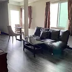 โรงแรม Maleez