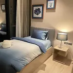 Edge Super Apartment *