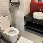Apartment Edge Super *