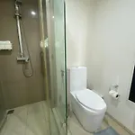 Single Bedroom Sea View With Balcony Unixx Apartment *
