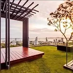 Single Bedroom Sea View With Balcony Unixx Pattaya