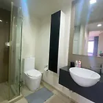 Single Bedroom Sea View With Balcony Unixx อพาร์ทเม้น