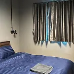 Friends Station Tukkom & Cafe Hostel Pattaya