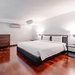 Luxe Aparthotel