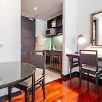 Luxe Aparthotel Pattaya