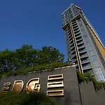 Central Pattaya Condo With Roof Top Pool