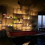 With Roof Pool อพาร์ทเม้น