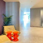 อพาร์ทเม้น With Roof Pool