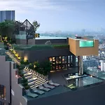 อพาร์ทเม้น With Roof Pool *