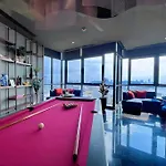 With Roof Pool อพาร์ทเม้น *