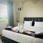 Ip Pool Pattaya