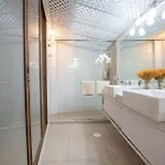 อพาร์ทเม้น I, Totally Private Pool Pattaya