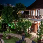 Orchid House Pattaya, Totally Private Pool